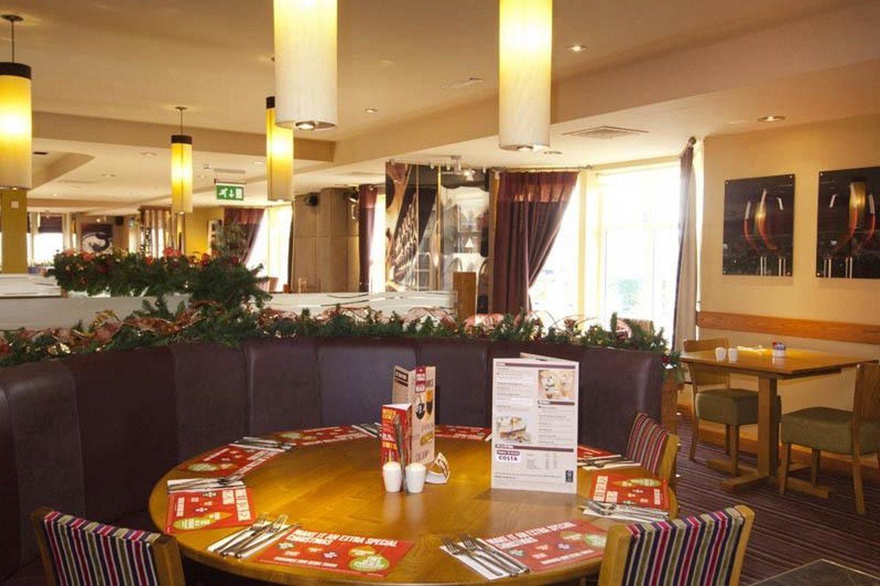 Premier Inn Burton On Trent Central 외부 사진